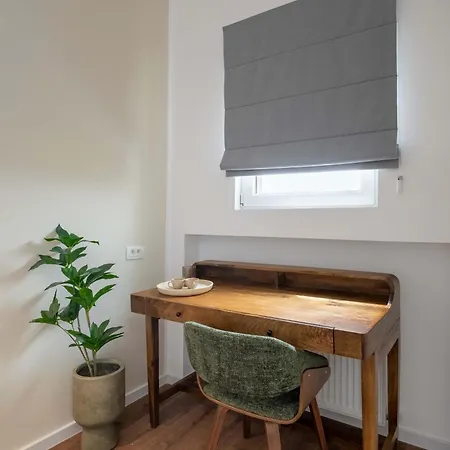Stunning 2br - Panoramic Views Of Cismigiu Gardens *