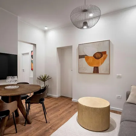 Stunning 2br - Panoramic Views Of Cismigiu Gardens
