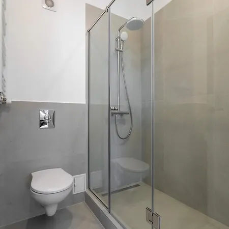 Stunning 2br - Panoramic Views Of Cismigiu Gardens