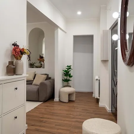 Stunning 2br - Panoramic Views Of Cismigiu Gardens *