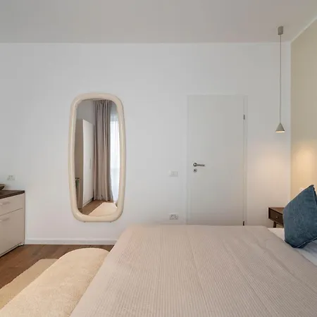 Stunning 2br - Panoramic Views Of Cismigiu Gardens 公寓 布加勒斯特